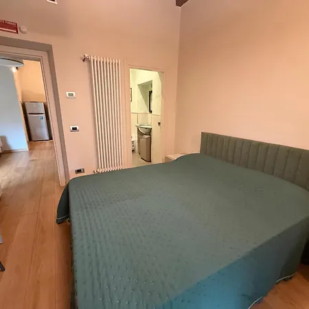 Serragli Luxury Casa Di Annusca 4*