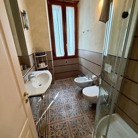 Serragli Luxury Casa Di Annusca 4*