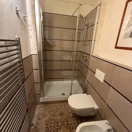 Guest house Serragli Luxury Casa Di Annusca 4*