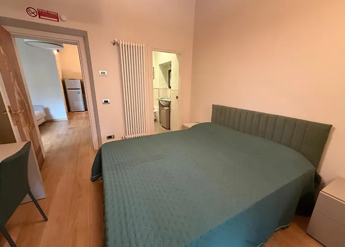 Serragli Luxury Casa Di Annusca 4*