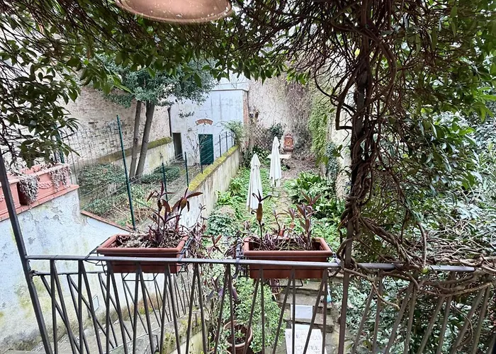 Serragli Luxury Casa Di Annusca Maison d'hôtes 4*