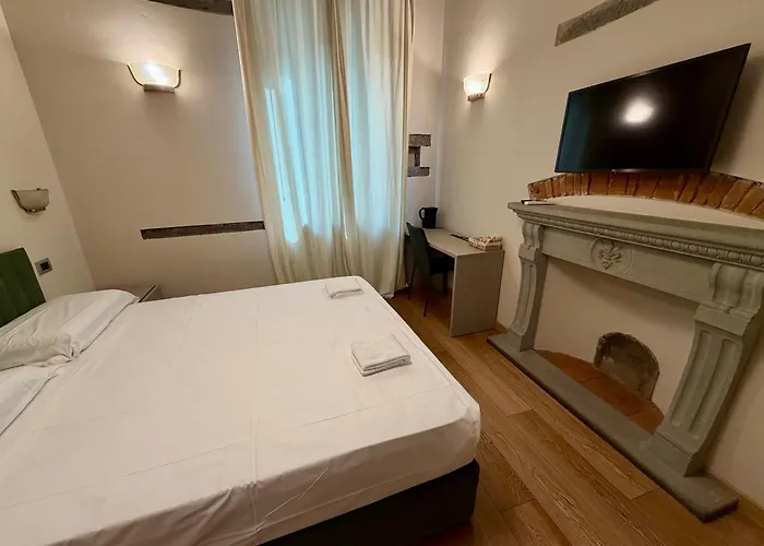 Serragli Luxury Casa Di Annusca 4*